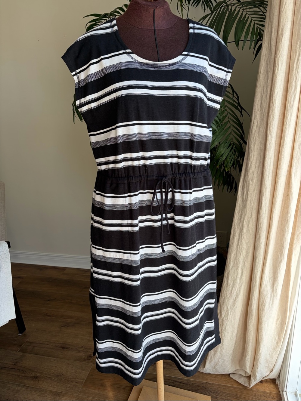 T for Talbots Midi Dress with Drawstring Waist Sz LP